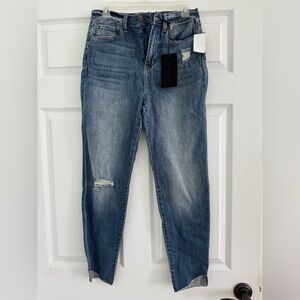 Women’s Boyfriend fit washed jeans, size 30